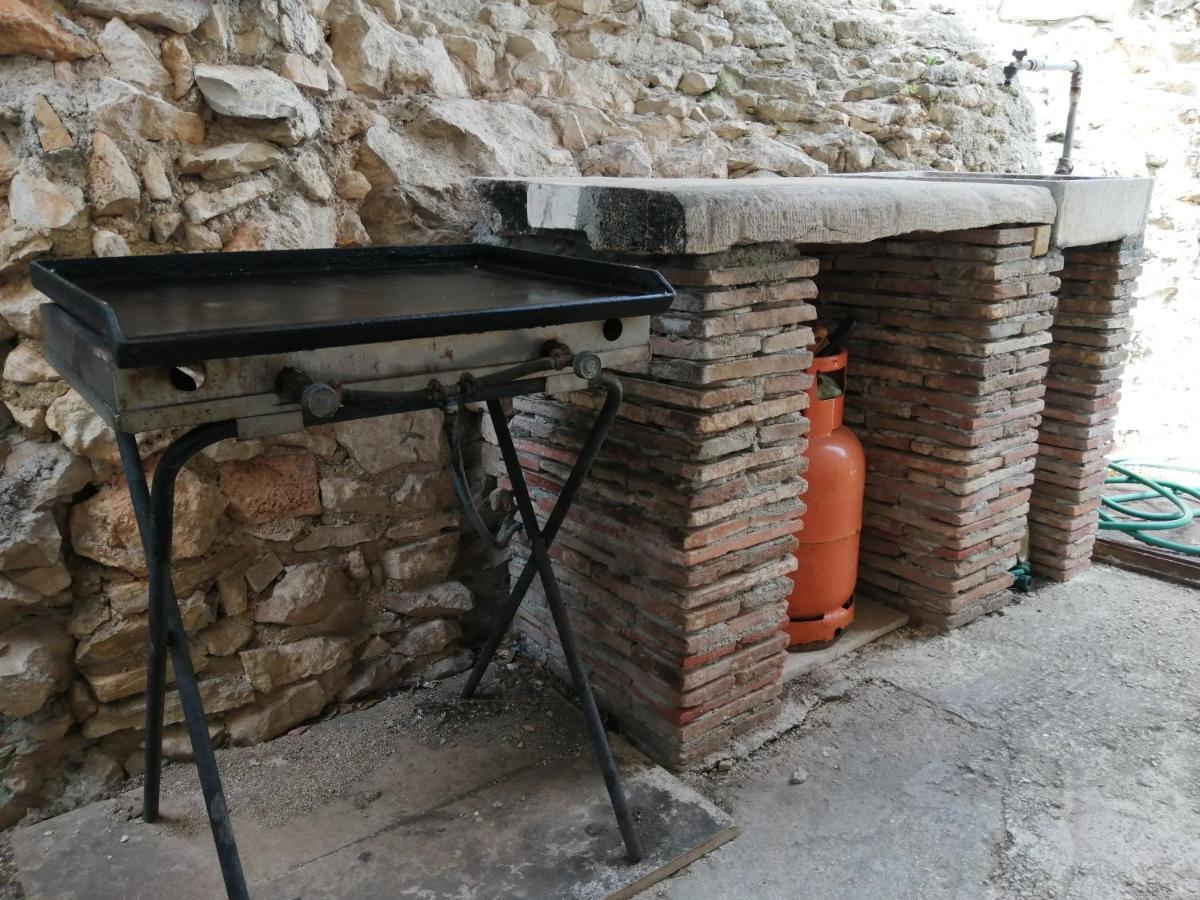 Garden Διαμέρισμα Pjescana Uvala Εξωτερικό φωτογραφία