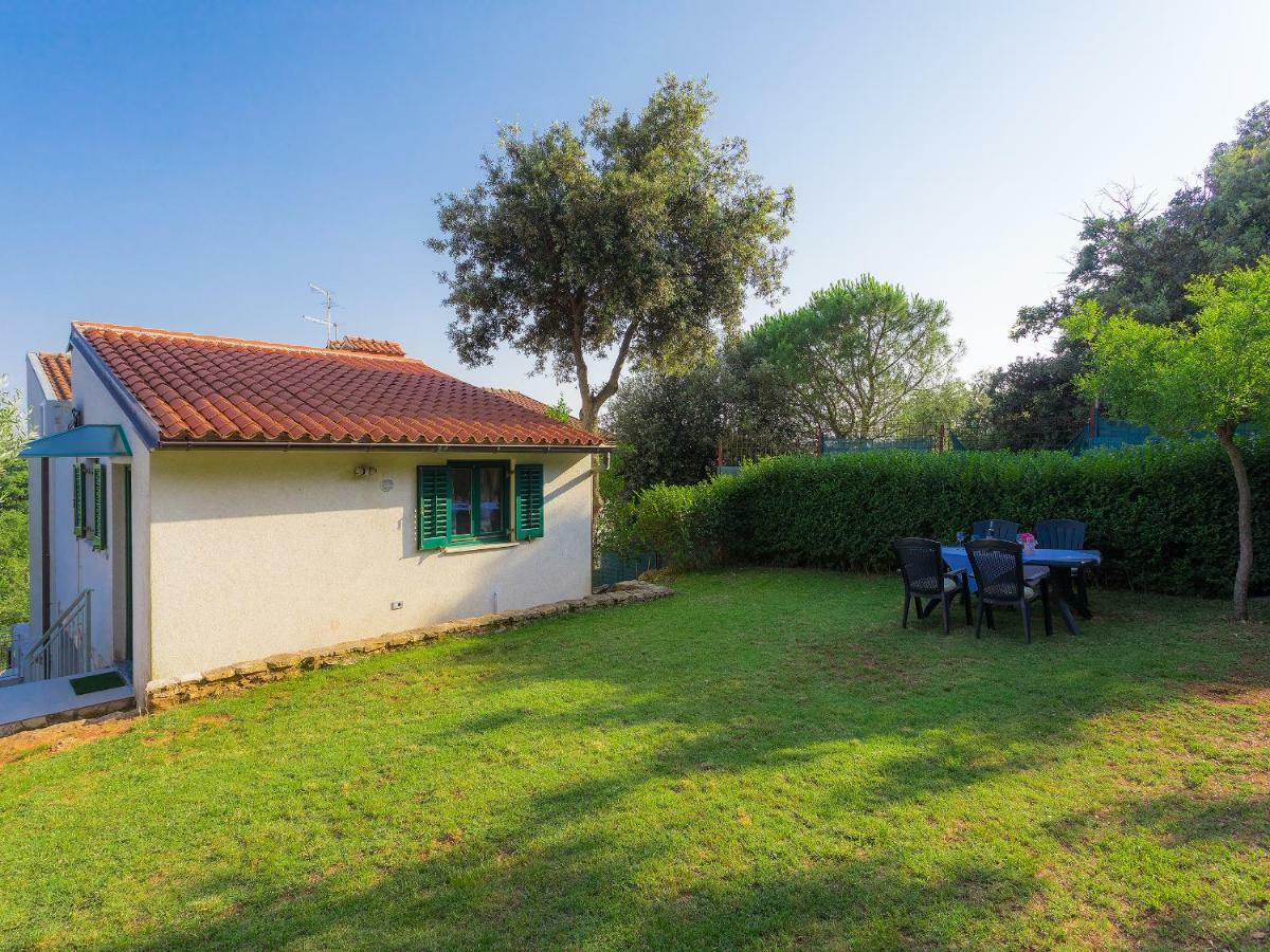 Garden Διαμέρισμα Pjescana Uvala Εξωτερικό φωτογραφία