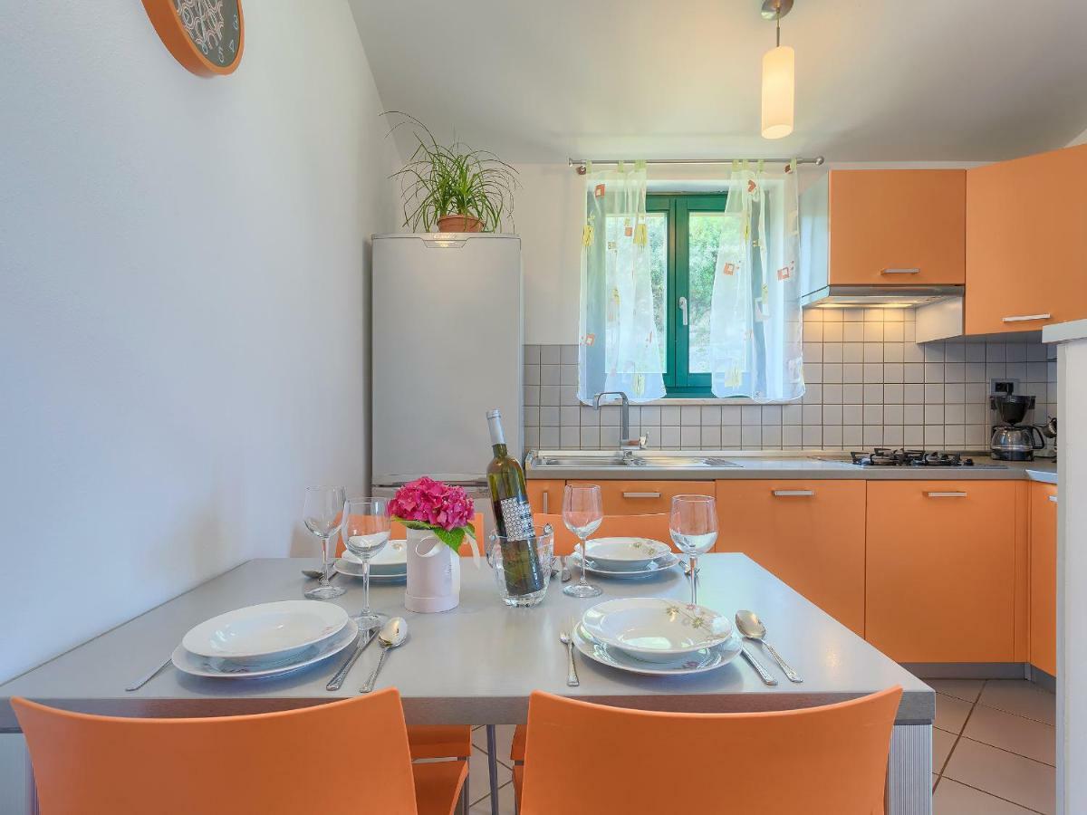 Garden Διαμέρισμα Pjescana Uvala Εξωτερικό φωτογραφία